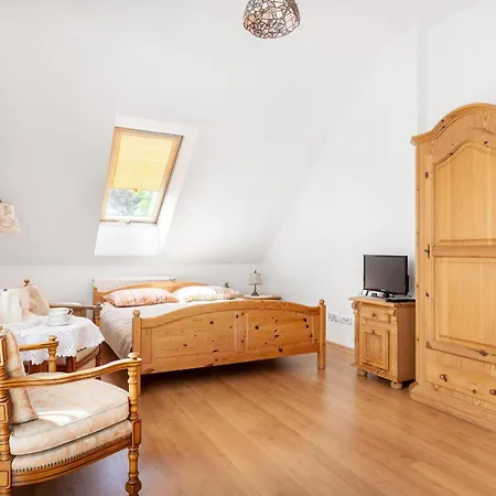 Quarto em Acomodações Particulares Agat Ii Goscinne *