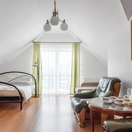 Quarto em Acomodações Particulares Agat Ii Goscinne *
